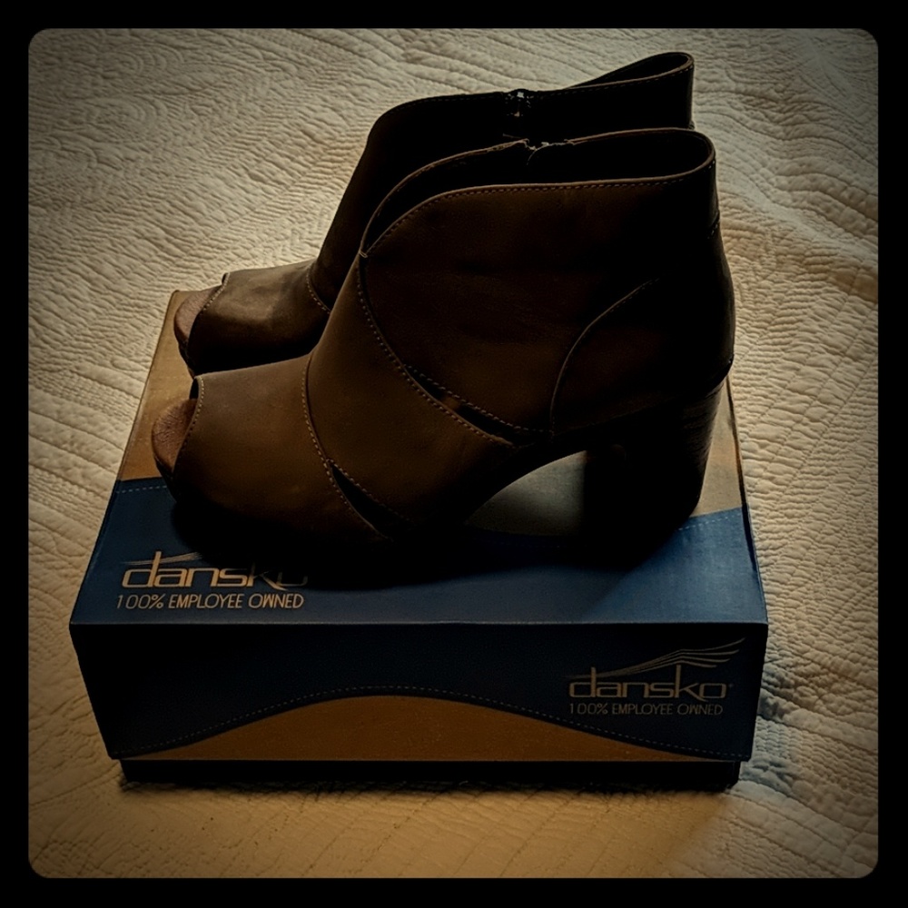 Taupe dansko heels